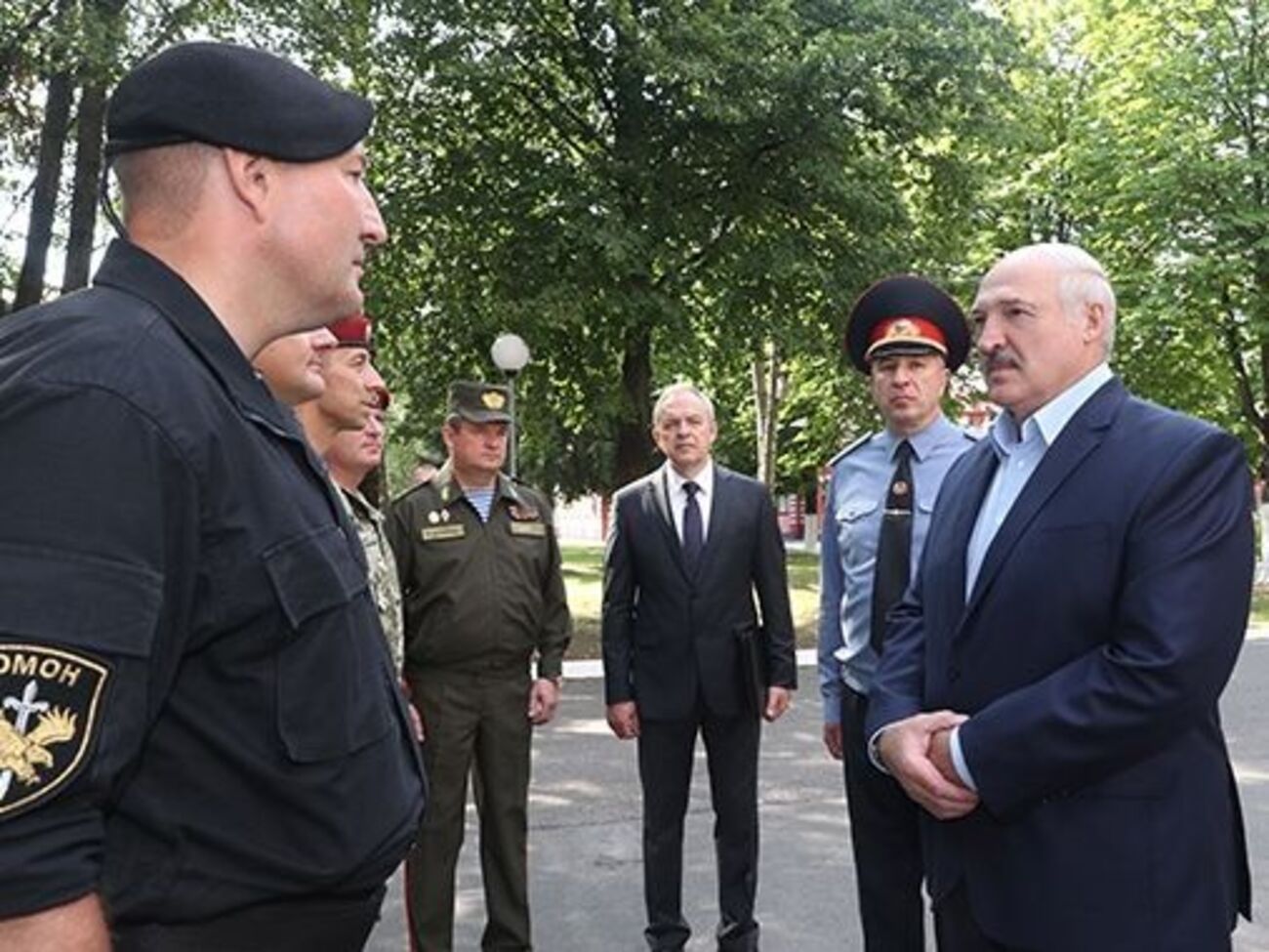 Лукашенко рассказал о заболевании на встрече с сотрудниками внутренних войск