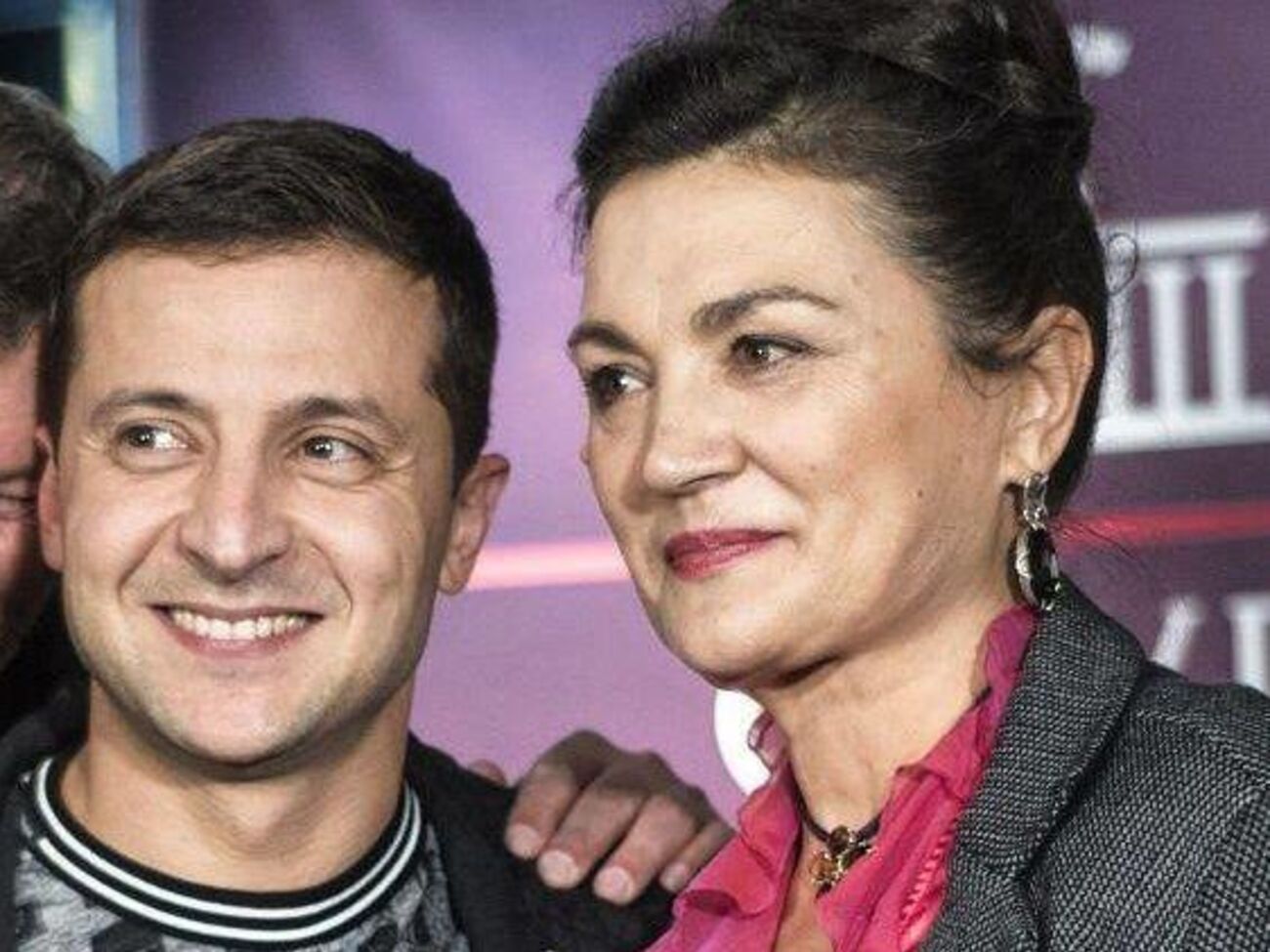 Сумская о Зеленском: На съемочной площадке он был прекрасен. Я за него держалась, за его добрые глаза