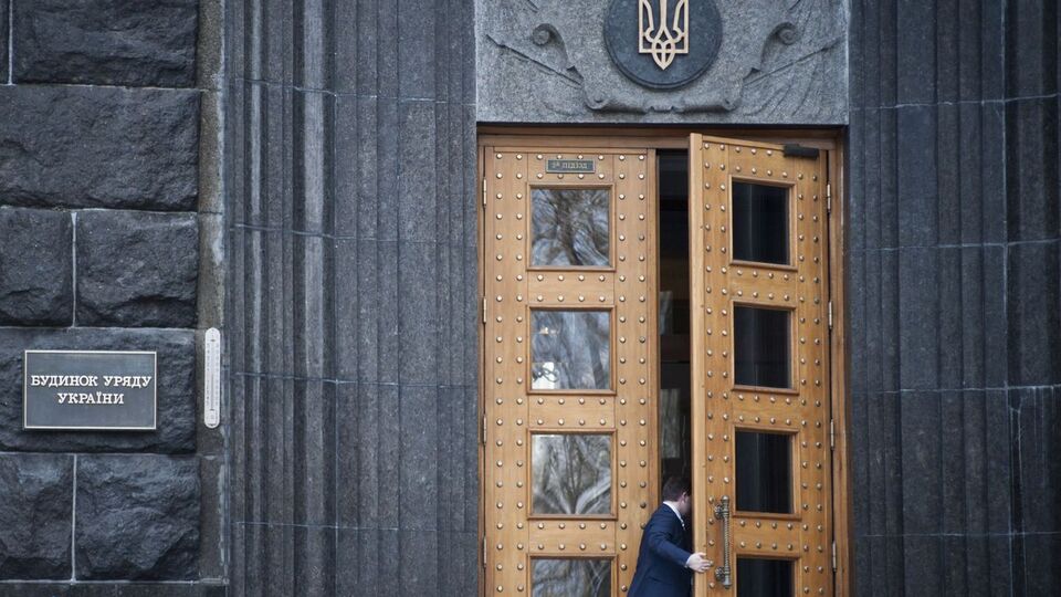 Рішення про виплату компенсацій замість "пакунків малюка" протягом трьох днів мають доопрацювати спільно з Міністерством юстиції