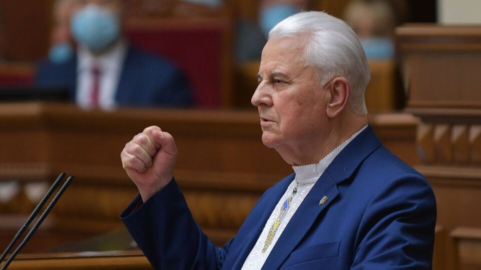 Сегодня Зеленский заявил, что Кравчук – один из претендентов на пост главы украинской делегации в Минске
