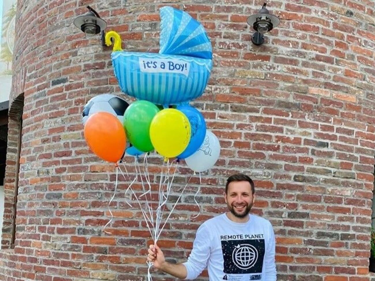 Парасюк:&nbsp;Waiting for my world