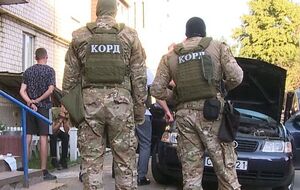 Злоумышленников, которые пытались сбежать на автомобиле Audi, задержали недалеко от места совершения преступления