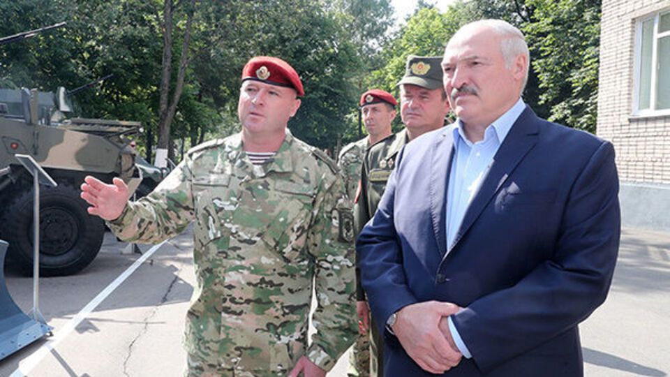 Лукашенко скликав термінову нараду із членами Ради безпеки після затримання найманців у Білорусі