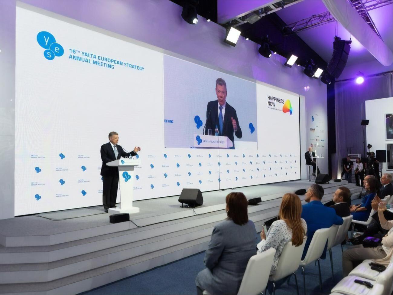 Последний раз форум YES проходил в сентябре прошлого года