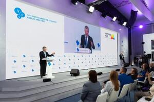 Последний раз форум YES проходил в сентябре прошлого года