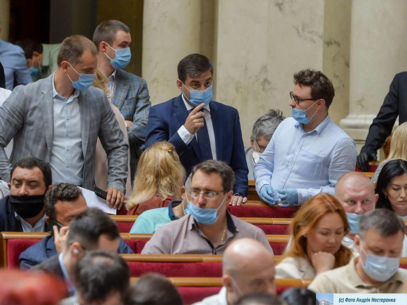 Законопроект поддержали 350 народных депутатов