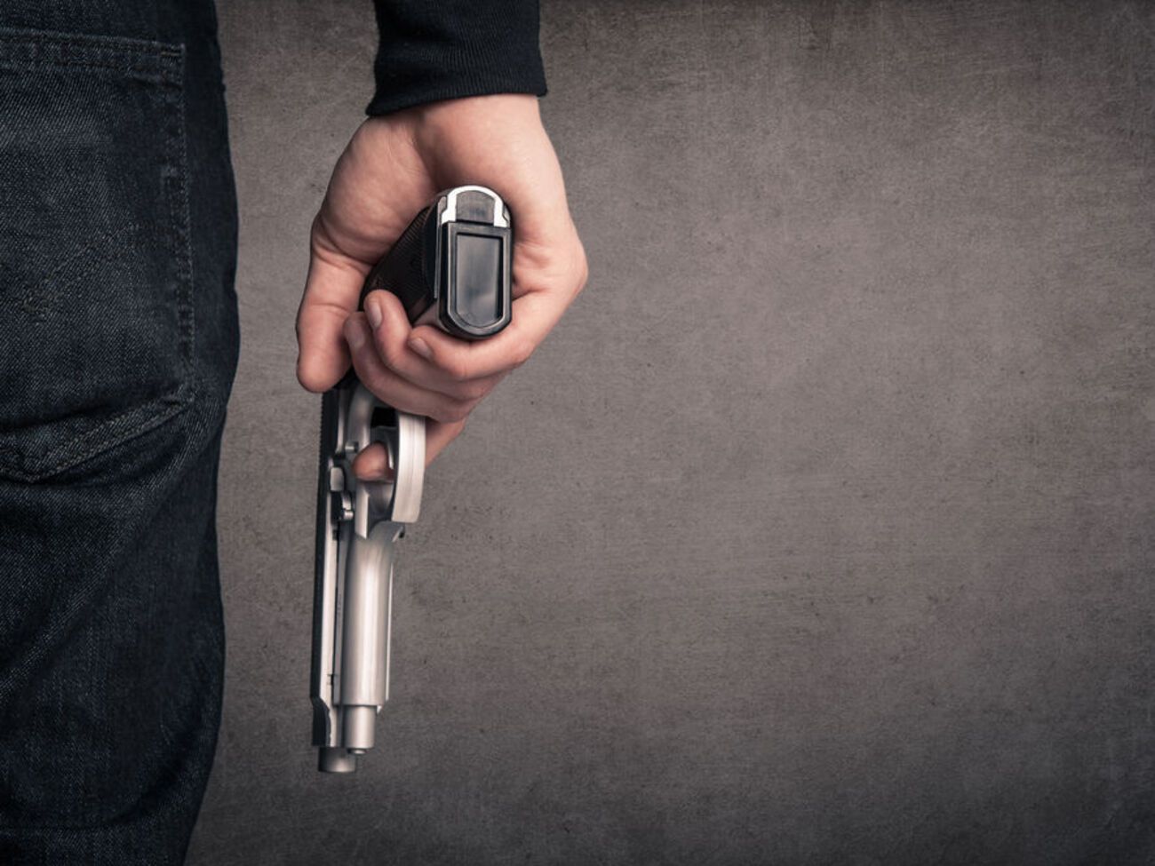 Від початку 2020 року в Україні було вилучено приблизно дві тисячі гранат, 616 одиниць вогнепальної зброї та 101 гранатомет