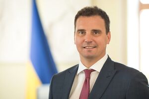 Абромавичюс и его команда останутся работать в концерне