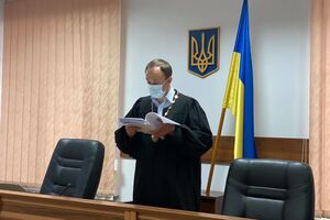 По решению суда Стерненко должен закончить ознакомление с материалами дела до 11 августа