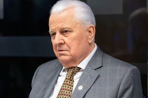 Кравчук официально возглавил украинскую делегацию на переговорах в Минске