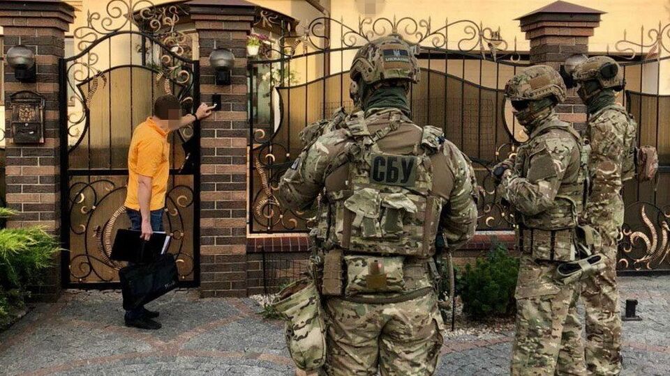 У липні СБУ провела низку обшуків на деяких оборонних підприємствах України