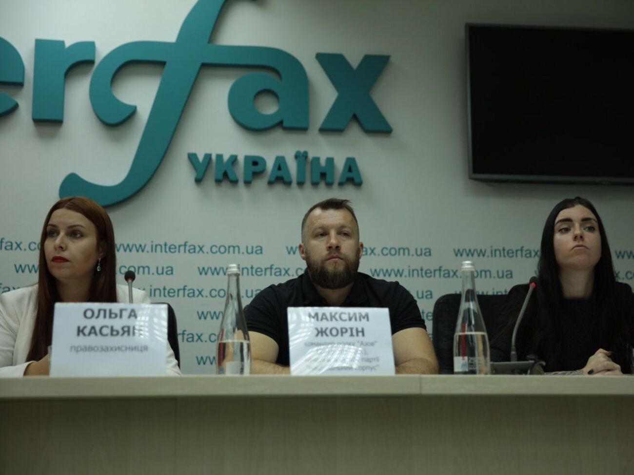 За інформацією авторів звернення, СБУ і Мін'юст уже розпочали розслідування про порушення такими політичними силами ст. 5 і 21 закону "Про політичні партії в Україні"