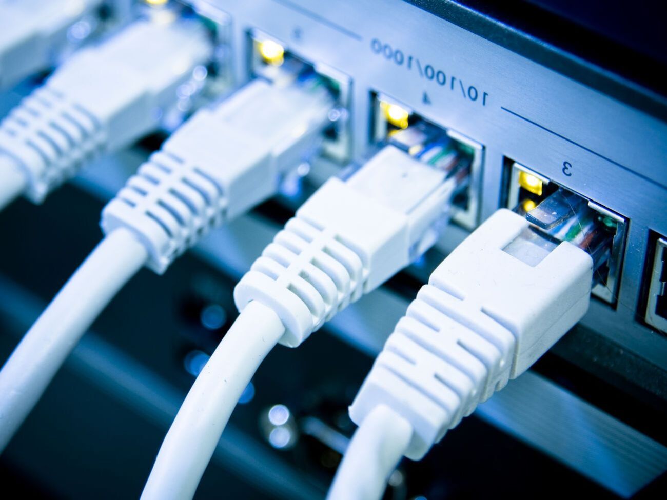 Более 1,5 млн сельских жителей в Украине не могут подключиться к оптическому интернету из-за высокой цены