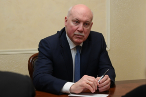 Посол Мезенцев уверяет, что задержанные наемники не планировали вмешиваться в общественно-политическую ситуацию в Беларуси