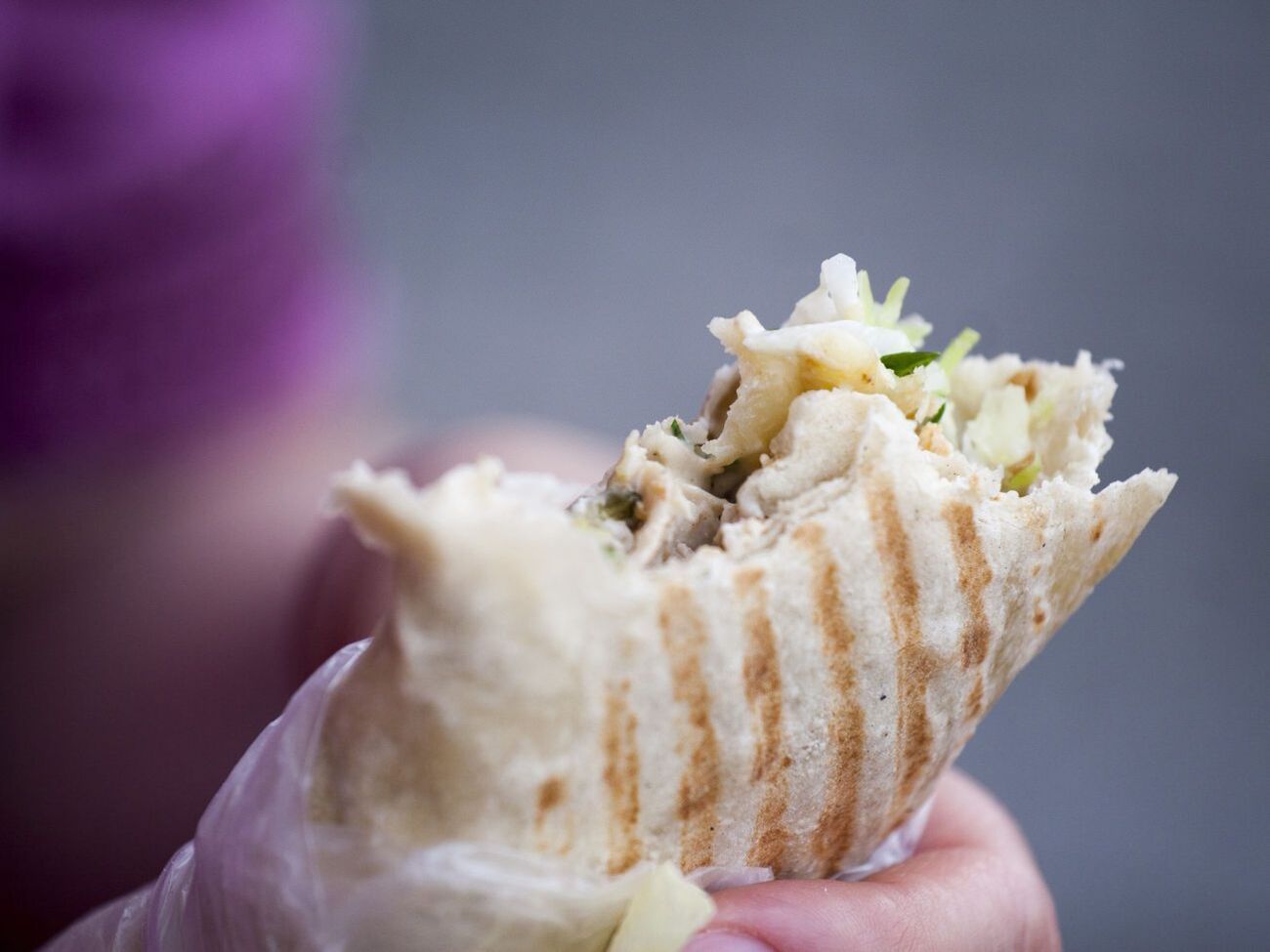 У м'ясі, з якого робили шаурму, виявили бактерії