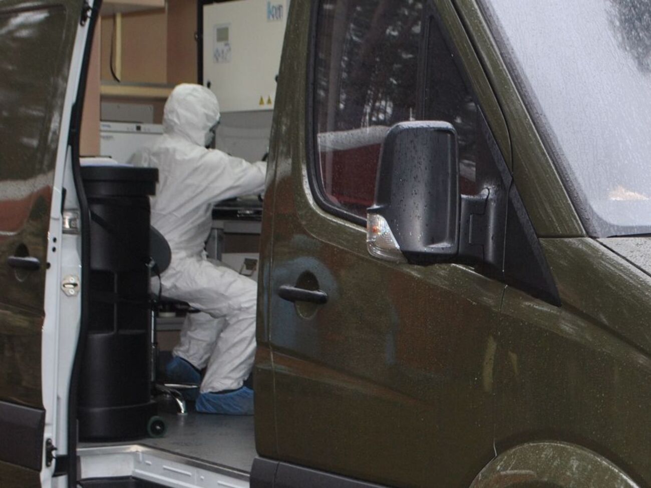 У заклади охорони здоров'я доправили вісьмох військовослужбовців