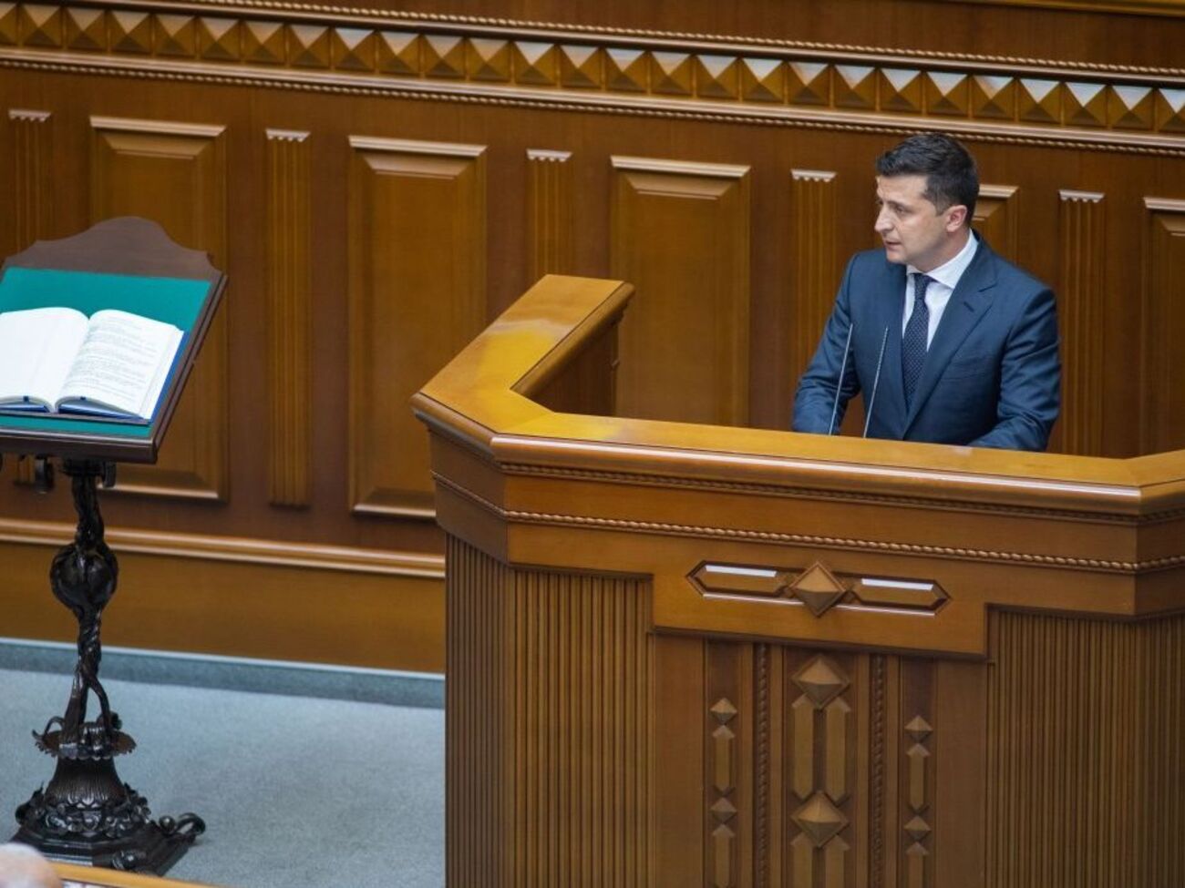 Подписанные Зеленским изменения позволят трансформировать санаторные школы-интернаты