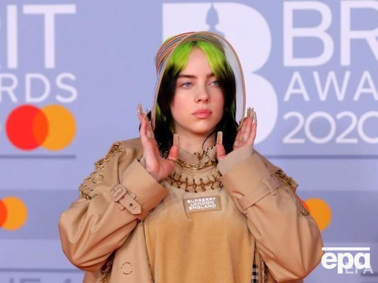 Клип-анимацию певице снял режиссер Онорато