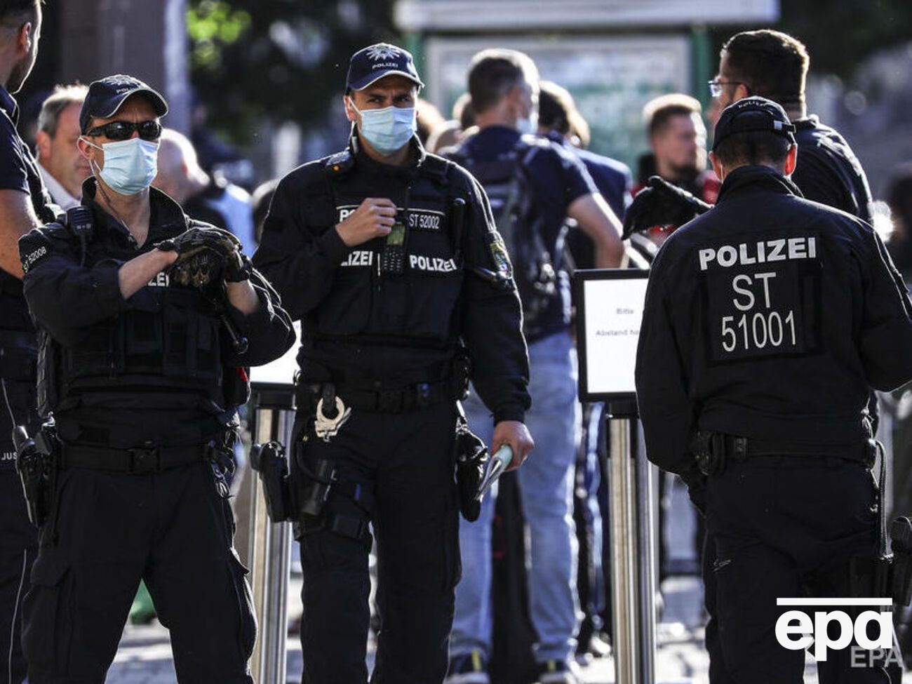 Полиция ищет грабителей