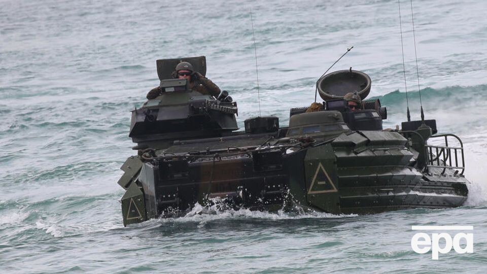 Пошуки зниклих морських піхотинців тривають