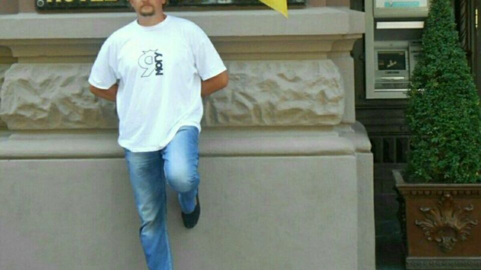 Кривош протягом 12 годин утримував людей в автобусі