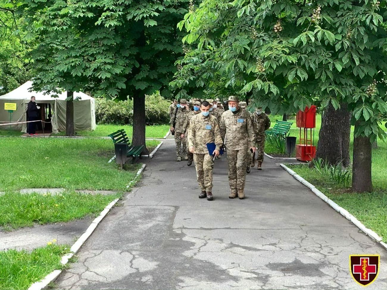 Всего за время пандемии в ВСУ выздоровело 358 военнослужащих, пятеро умерли