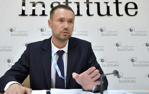 Шкарлет считает, что смог бы сдать ВНО