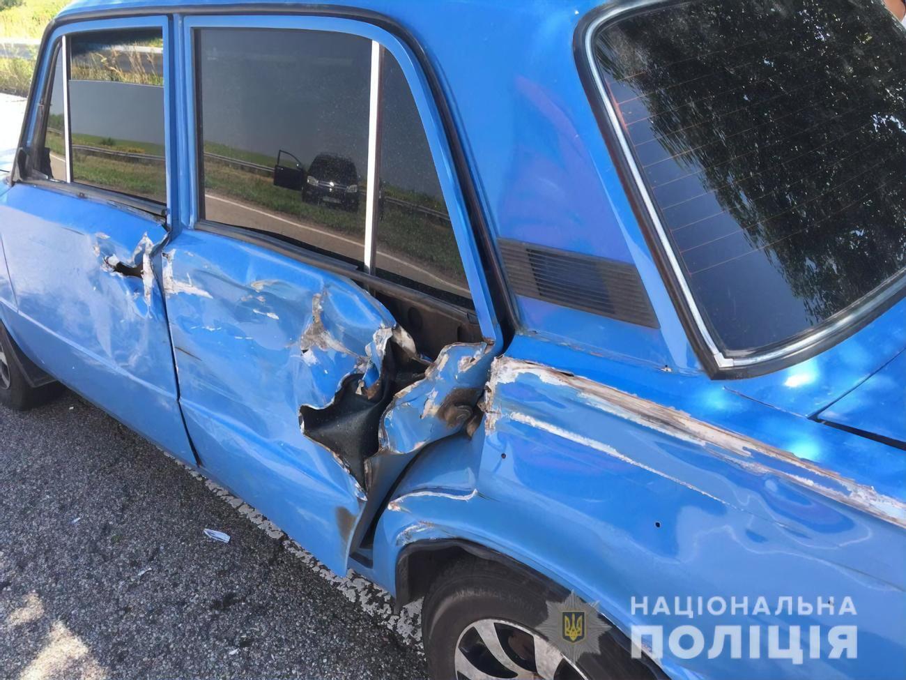 Родичі поліцейського не постраждали