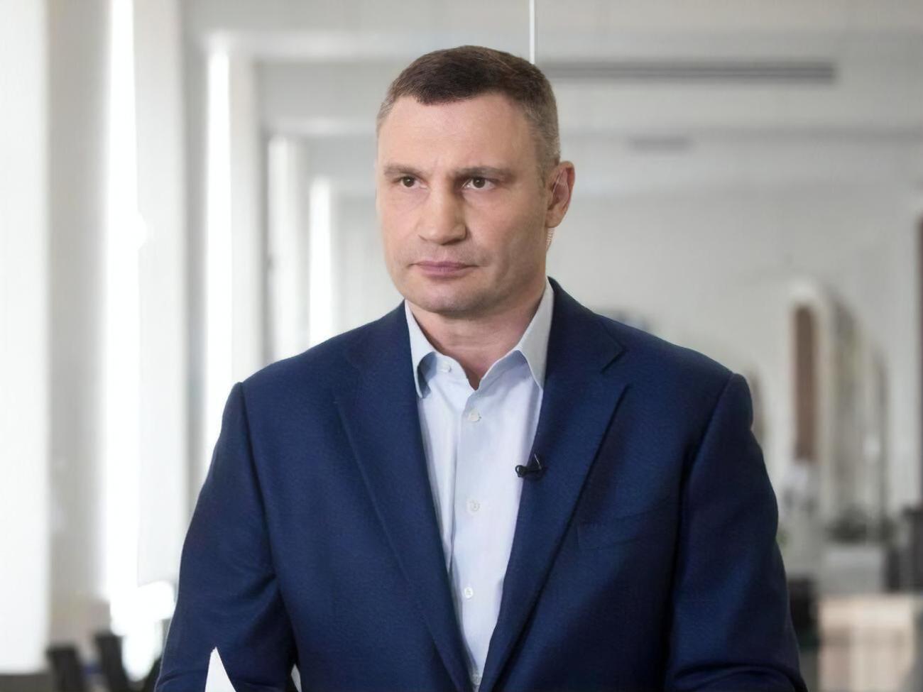 Кличко:&nbsp;В больницы Киева госпитализировали 13 человек