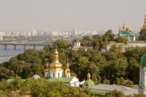 Станом на ранок 6 липня в Києві зареєстровано 5602 підтверджені випадки захворювання на COVID-19