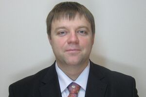 Черкашин: А ось на запитання: "Що відбувається – зміна бандерші в борделі чи реальна боротьба з розкраданням ПДВ?" – відповідь, на жаль, схиляється до першого варіанта