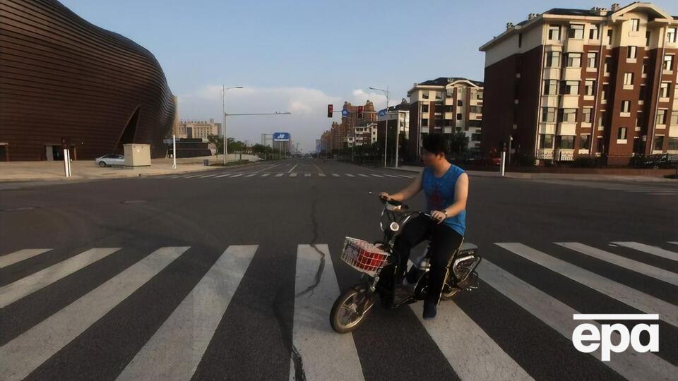 В автономном районе Внутренняя Монголия до конца года ввели третий уровень эпидемиологического предупреждения
