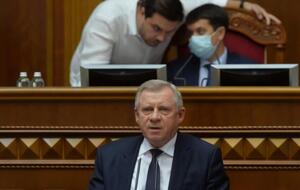 Смолій вважає, що його відставка не вплине на співпрацю України з МВФ або Світовим банком, якщо новий голова НБУ збереже незалежність