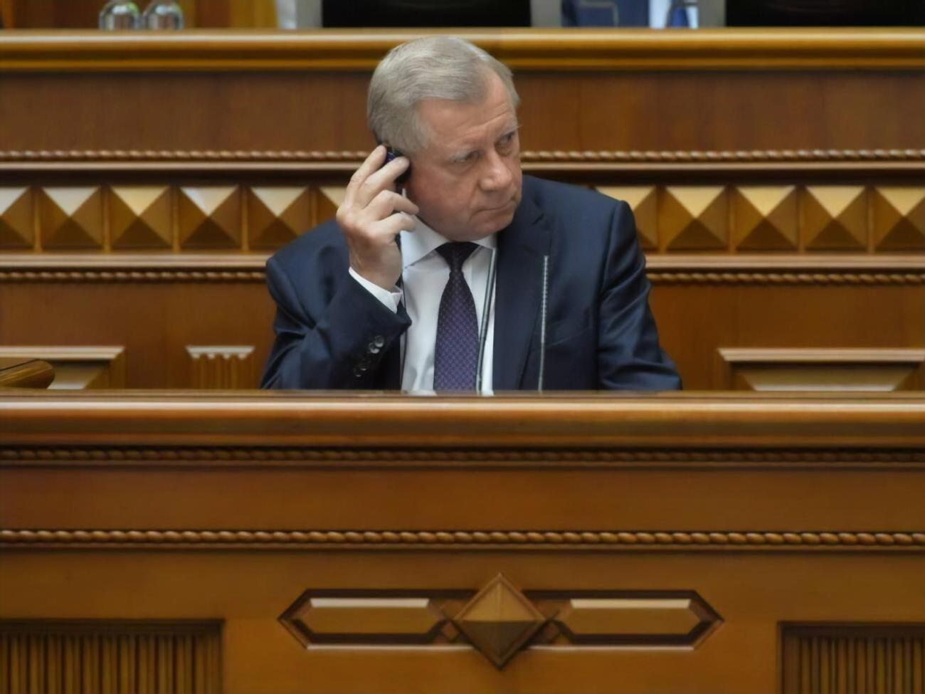 Смолий объяснил, чем опасна эмиссия