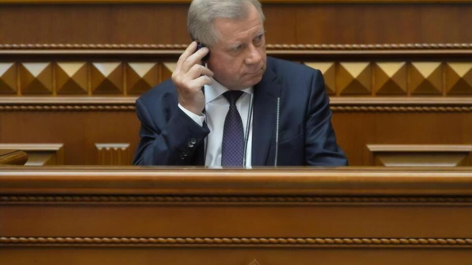 Смолій пояснив, чим небезпечна емісія