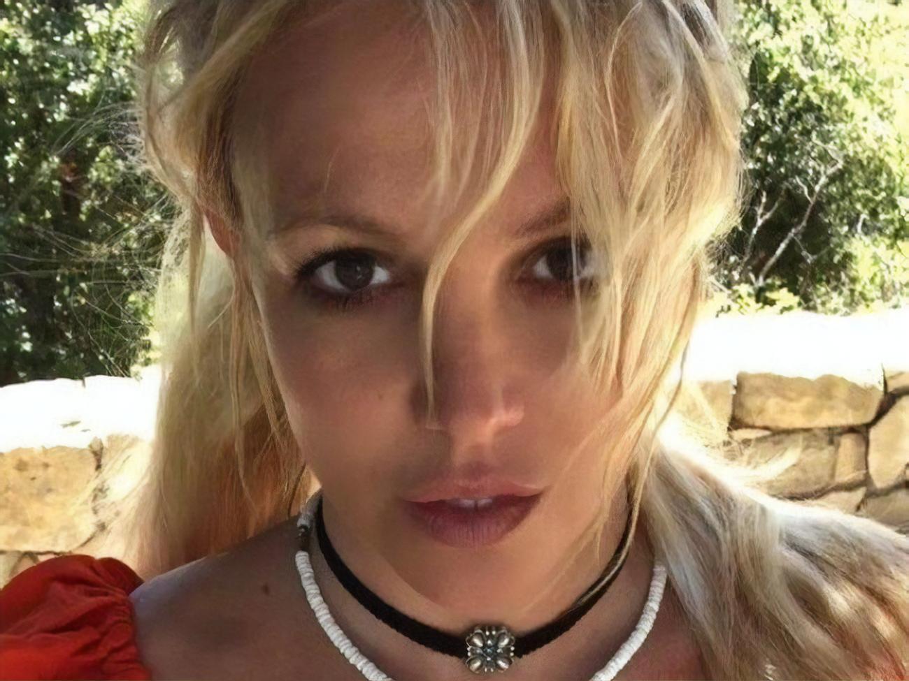 Спирс:&nbsp;Только звук волн делает меня такой безмятежной!&nbsp;