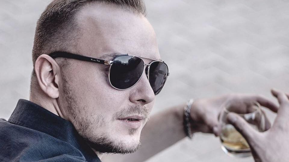 Сафронов раніше працював журналістом у "Коммерсанте" і "Ведомостях"