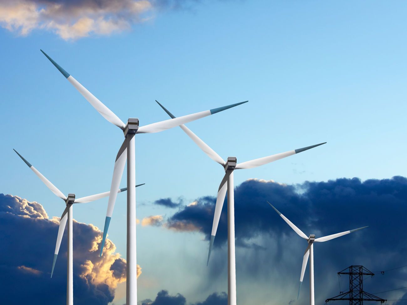 Про намір уряду знизити "зелені" тарифи стало відомо у вересні минулого року, після чого почалися переговори з інвесторами