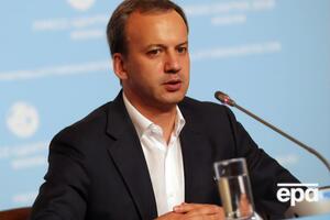 Дворкович полагает, что крупные российские компании к концу лета начнут увеличивать производство, а малый бизнес рухнет