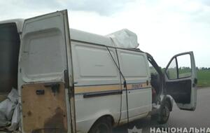 Автомобіль, який підірвали зловмисники, віз кореспонденцію за маршрутом Лубни – Лохвиця