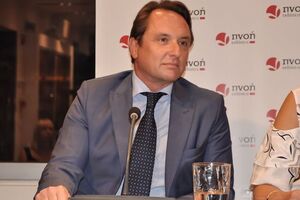 Сергій Шутенко: Які поради можу дати українцям, перш ніж прямувати на відпочинок за кордон? Читайте офіційні джерела інформації, беріть із них правдиві дані і користуйтеся