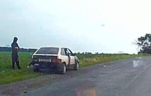 Цим автомобілем, за даними поліції, могли пересуватися підозрювані у підриві "Газелі" та крадіжці грошей