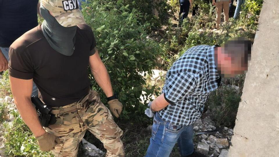 Мужчина планировал подорвать цистерны с аммиаком на территории ОАО "Северодонецкое объединение Азот"