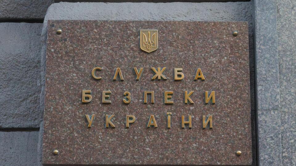 Сотрудники СБУ производят выемку документов в мэрии Одессы по поручению прокуратуры