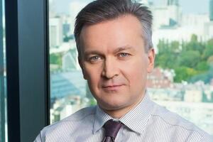 Віталій Бутенко: Вона дає можливість закуповувати вугілля за ціною, на 20% нижчою від тієї, яку вони зараз платять державним вугільним підприємствам, і майже на 10% нижчою, ніж вони платять за газ