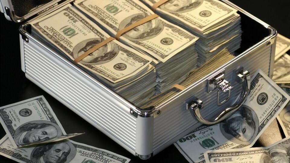 Пострадавший лишился долларов