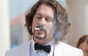 Депп обвинил бывшую жену в изменах