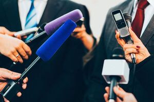 Законопроект парламентского монобольшинства "О медиа" вызвал озабоченность в журналистской среде в Украине