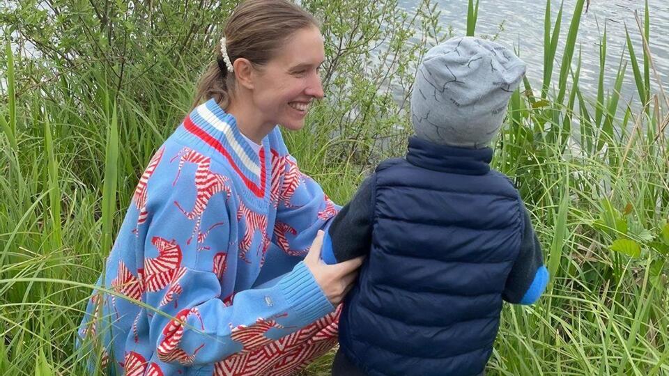 Осадчая: С Днем семьи! Берегите друг друга, радуйте и чаще говорите, что любите!