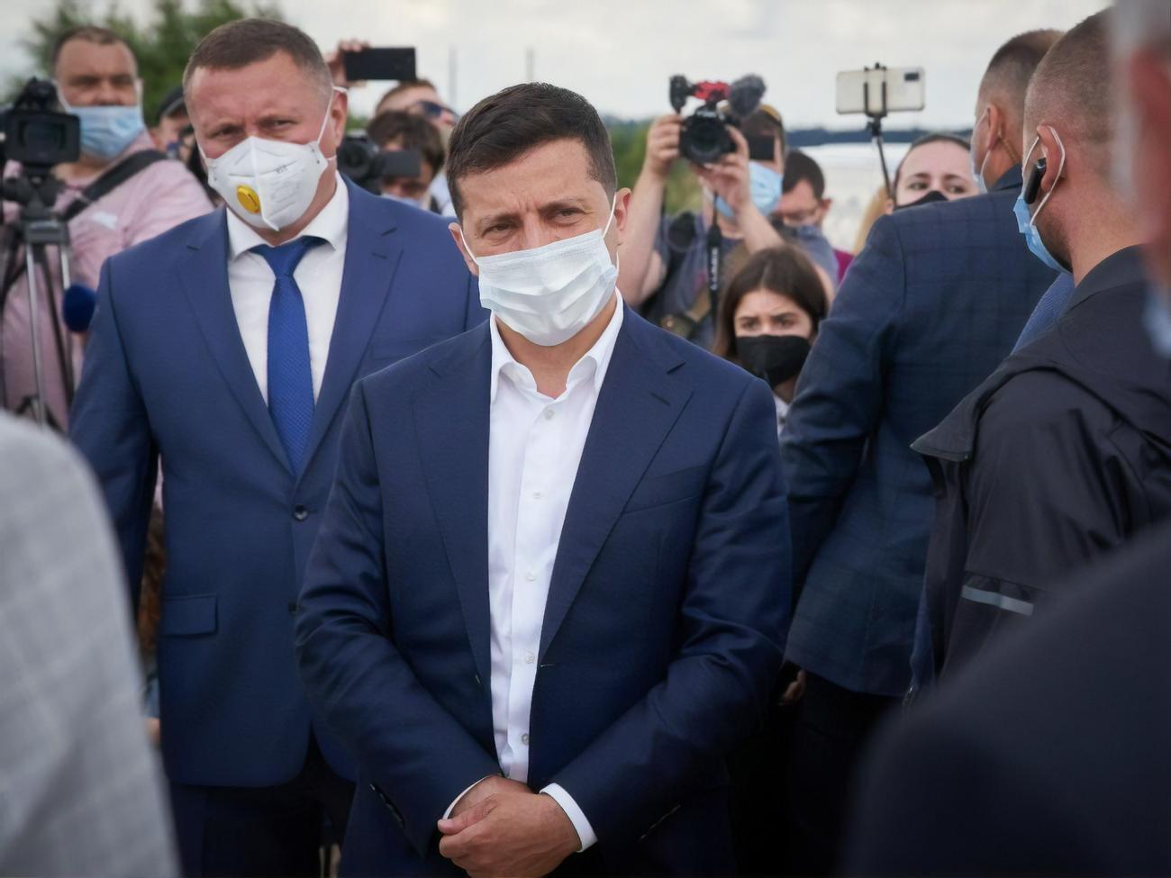 Зеленський сподівається, що епідемічна ситуація дасть можливість відновити навчання у школах із 1 вересня